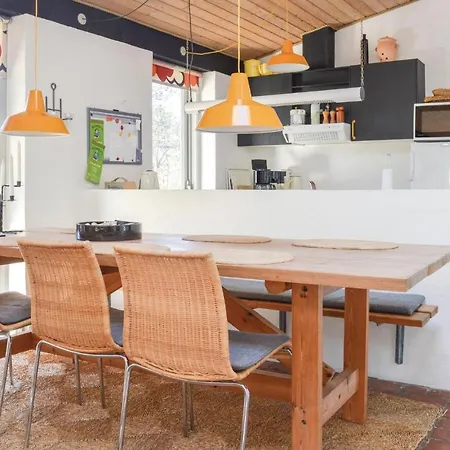 Сasa de vacaciones Stunning In With Kitchen Ålbæk